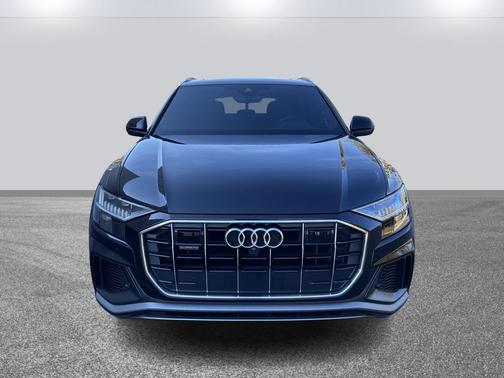 2021 Audi Q8 55 Premium Plus