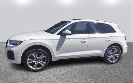 2025 Audi Q5 45 S line Premium