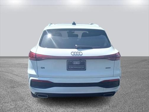 2025 Audi Q5 Premium Plus