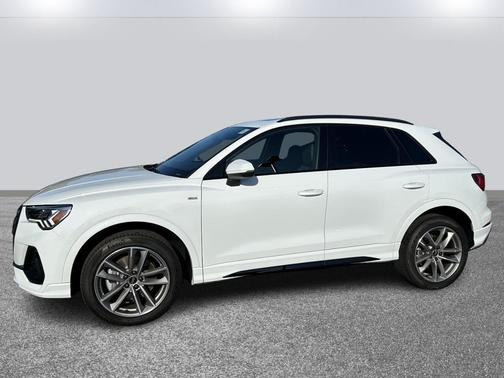 2025 Audi Q3 Premium 45 TFSI S line quattro Tiptronic