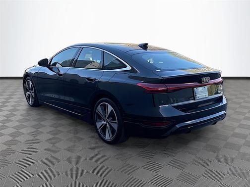 Mythos Black Metallic 2025 Audi A6 e-tron Prestige