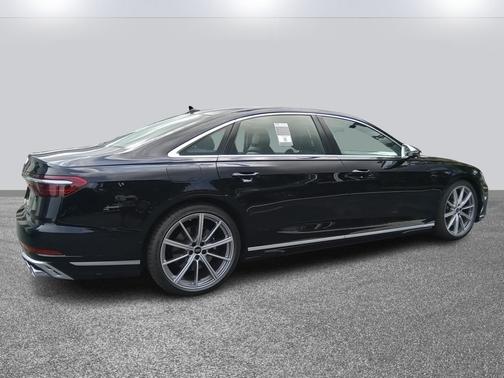2025 Audi S8 4.0T