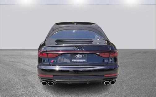 2024 Audi S8 4.0T