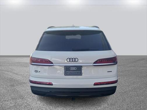 2021 Audi Q7 55 Premium Plus