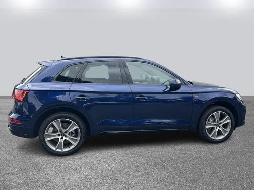 2025 Audi Q5 45 S line Premium