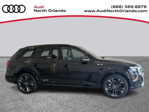 2025 Audi Q7 55 Premium Plus