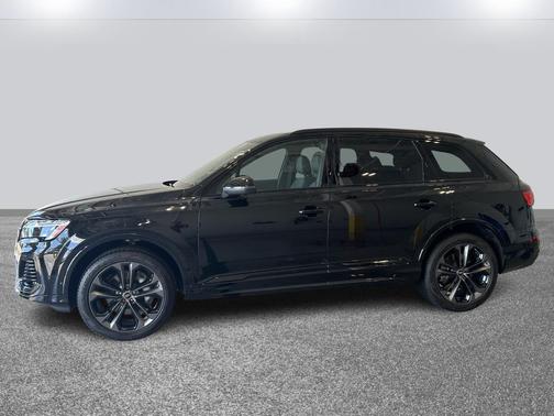 2025 Audi Q7 55 Premium Plus