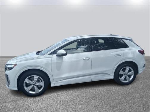 2024 Audi Q4 e-tron Premium 55 quattro