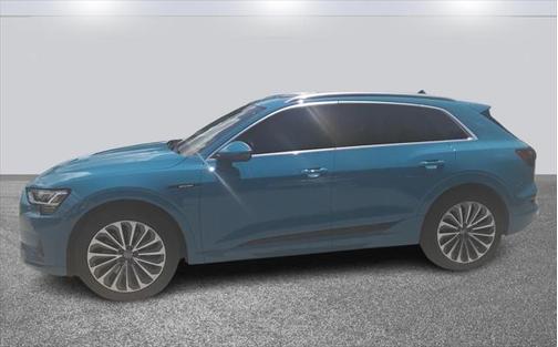 2019 Audi e-tron Premium Plus