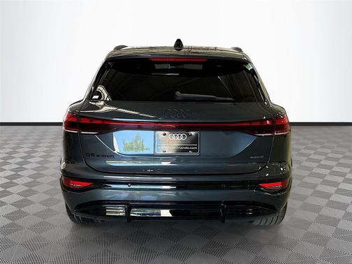 Manhattan Gray Metallic 2027 Audi Q6 e-tron Premium Plus