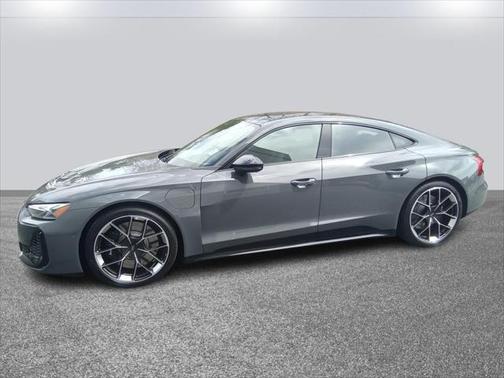 2025 Audi RS e-tron GT performance
