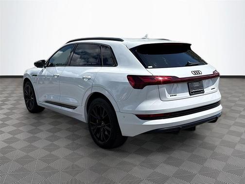 2023 Audi e-tron Premiumwe