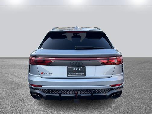 2026 Audi RS Q8 4.0T