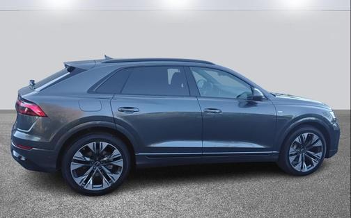 2026 Audi Q8 55 Premium Plus