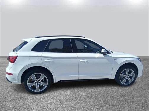 2025 Audi Q5 45 S line Premium