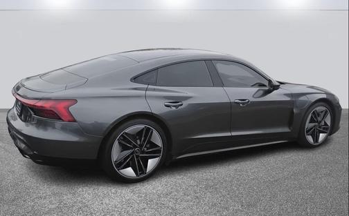 2023 Audi RS e-tron GT quattro