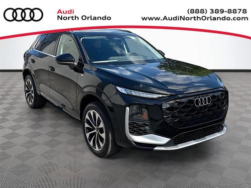 Mythos Black Metallic 2026 Audi Q3 TFSI quattro S tronic