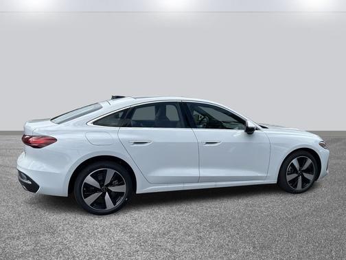 2025 Audi A5 Premium Plus TFSI quattro S tronic
