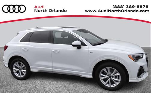 2022 Audi Q3 45 S line Premium
