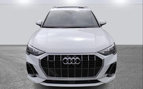 2022 Audi Q3 45 S line Premium