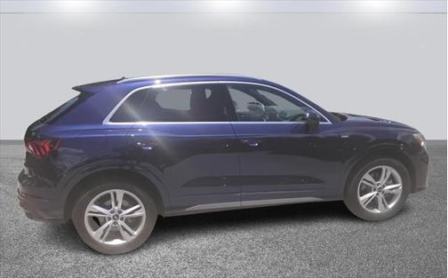 2022 Audi Q3 45 S line Premium Plus