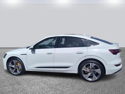 2022 Audi e-tron Sportback S line Prestige