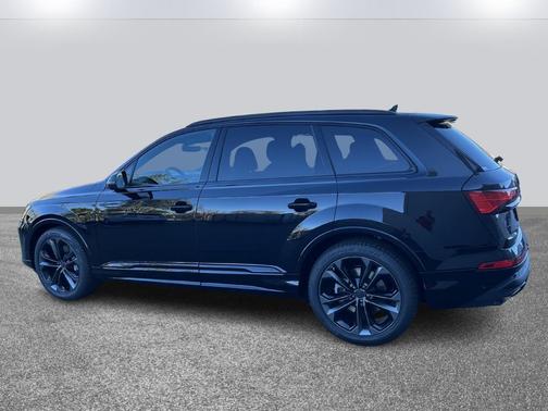 2026 Audi Q7 55 Premium Plus