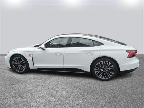 2025 Audi S e-tron GT Premium Plus