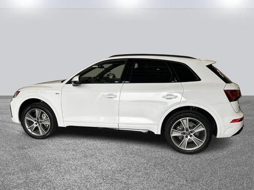 2025 Audi Q5 45 S line Premium