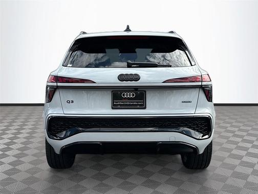 2026 Audi Q3 S line