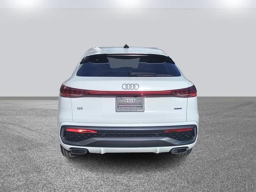 2025 Audi Q5 Sportback Premium Plus TFSI quattro S tronic