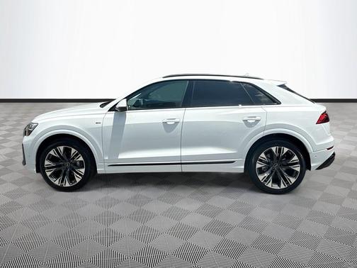 Glacier White Metallic 2026 Audi Q8 55 Premium Plus