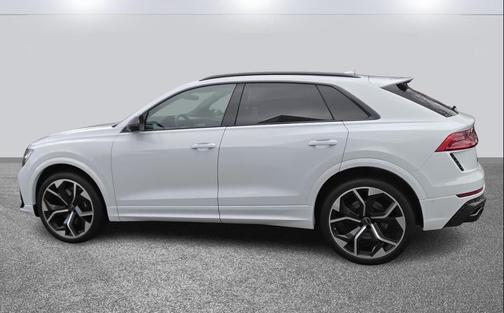 2024 Audi RS Q8 4.0T