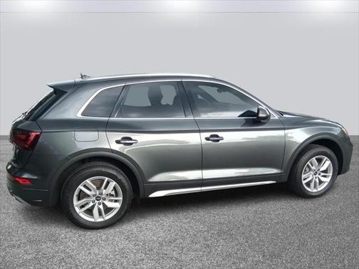 2022 Audi Q5 45 S line Premium