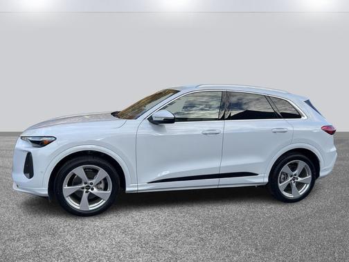 2025 Audi Q5 Prestige TFSI quattro S tronic