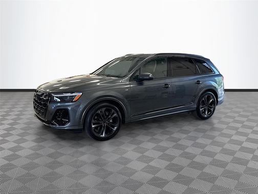 Samurai Gray Metallic 2026 Audi Q7 55 Premium Plus