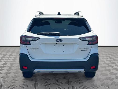 Crystal White Pearl 2024 Subaru Outback Touring