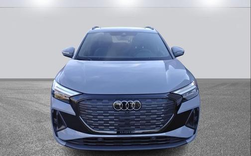 2024 Audi Q4 e-tron Premium Plus 55 quattro