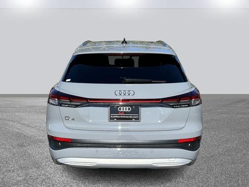 2025 Audi Q4 e-tron Premium 45 quattro