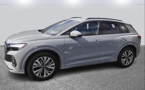 2025 Audi Q4 e-tron Premium 45 RWD