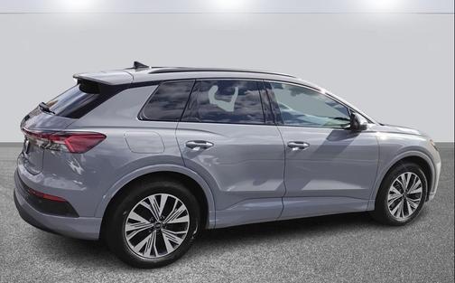 2025 Audi Q4 e-tron Premium 45 RWD