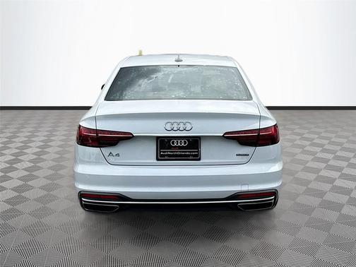 Glacier White Metallic 2020 Audi A4 45 Premium