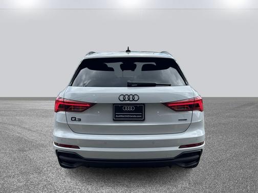 2025 Audi Q3 45 S line Premium Plus