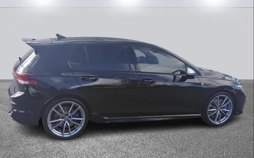 2024 Volkswagen Golf R 2.0T Manual