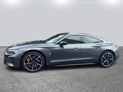 2023 Audi RS e-tron GT quattro