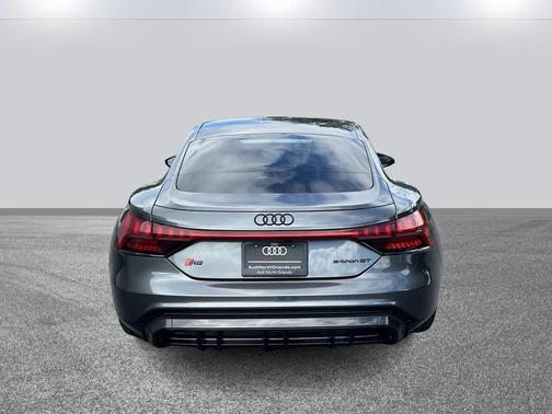 2023 Audi RS e-tron GT quattro