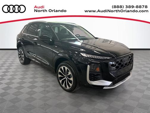 Mythos Black Metallic 2026 Audi Q3 TFSI quattro S tronic