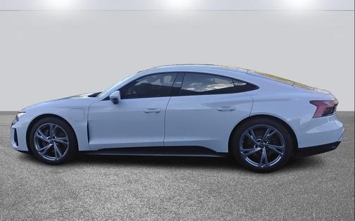2023 Audi e-tron GT Premium Plus quattro