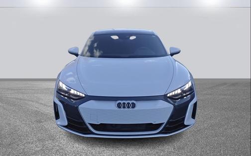 2023 Audi e-tron GT Premium Plus quattro