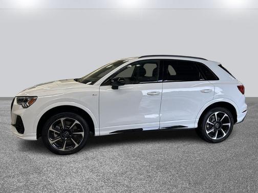 2025 Audi Q3 45 S line Premium Plus